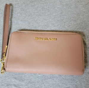 Michael Kors Wallet Wristlet